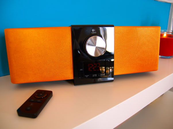 Logitech Pure-Fi Express Plus Orange Logitech Pure-Fi Express Plus Orange