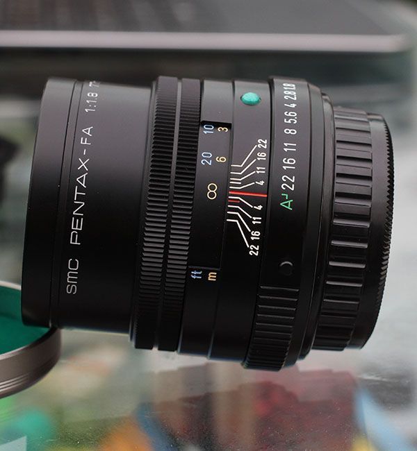 Pentax 35F2/50 F1.4/70 F2.4L/ 77 F1.8L/ 100 F2.8 WR.