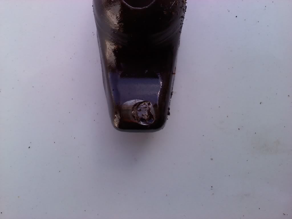 Rocker arms hitting valve covers Message Board