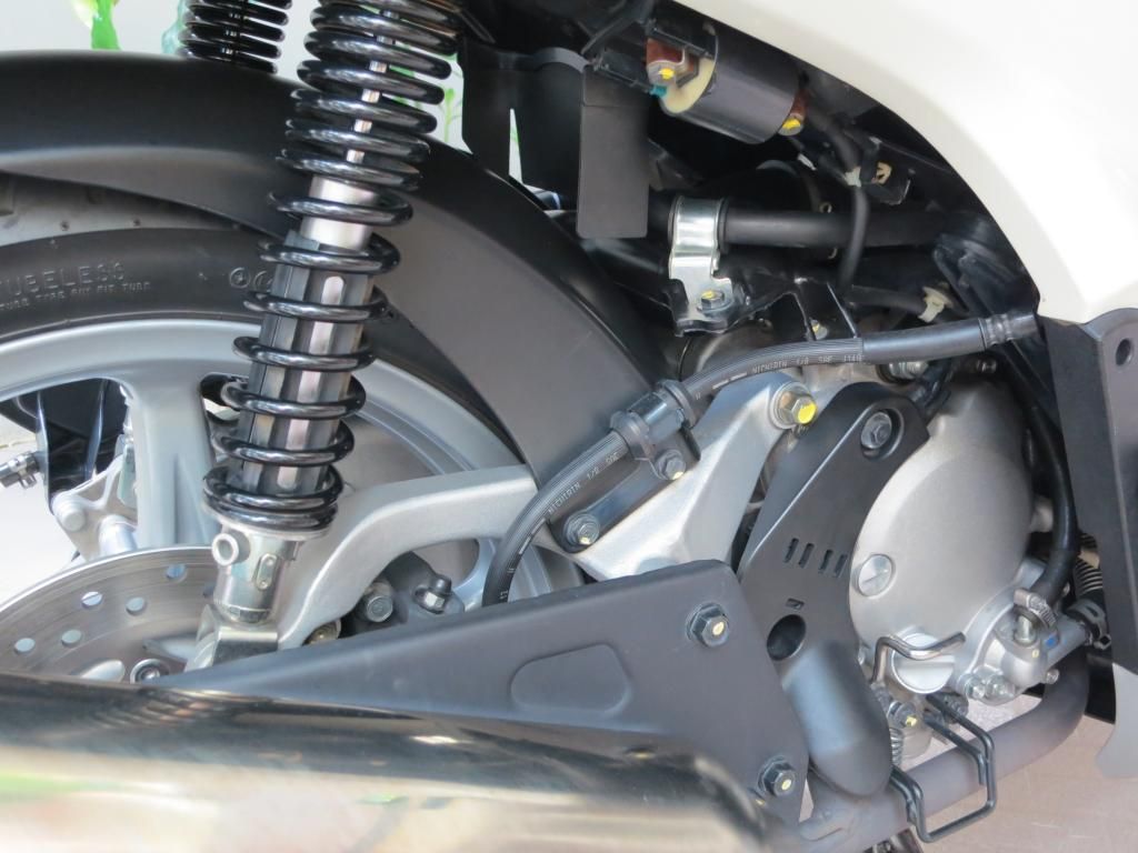 Bán xe sh màu trắng 2 thắng đĩa - 15