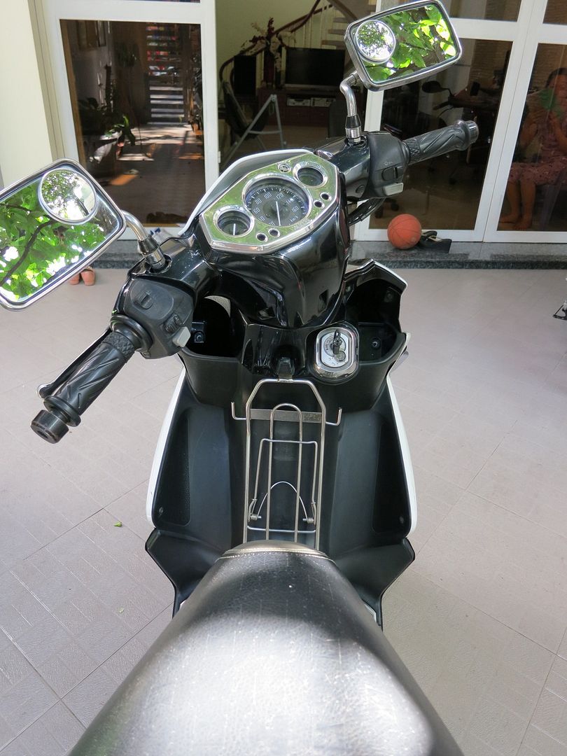 Cần bán  nouvo lx  2011 màu trắng đen - 5