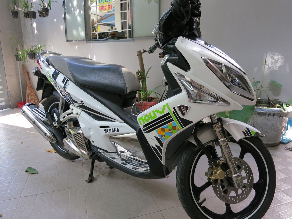 Cần bán  nouvo lx  2011 màu trắng đen - 8