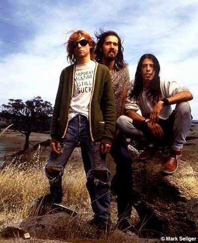 Te Gusta Nirvana, Kurt?..Aca traje unas fotos..=) Te Gusta Nirvana, Kurt?..Aca traje unas fotos..=)