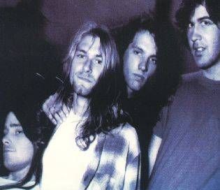 Te Gusta Nirvana, Kurt?..Aca traje unas fotos..=) Te Gusta Nirvana, Kurt?..Aca traje unas fotos..=)
