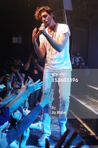 153601396-mika-performs-on-stage-for-g-a-y-club-at-gettyimages.jpg