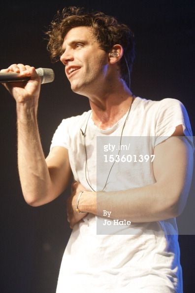 153601397-mika-performs-on-stage-for-g-a-y-club-at-gettyimages.jpg