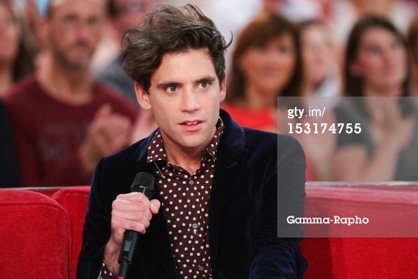 153174755-mika-attends-vivement-dimanche-tv-show-on-gettyimages.jpg