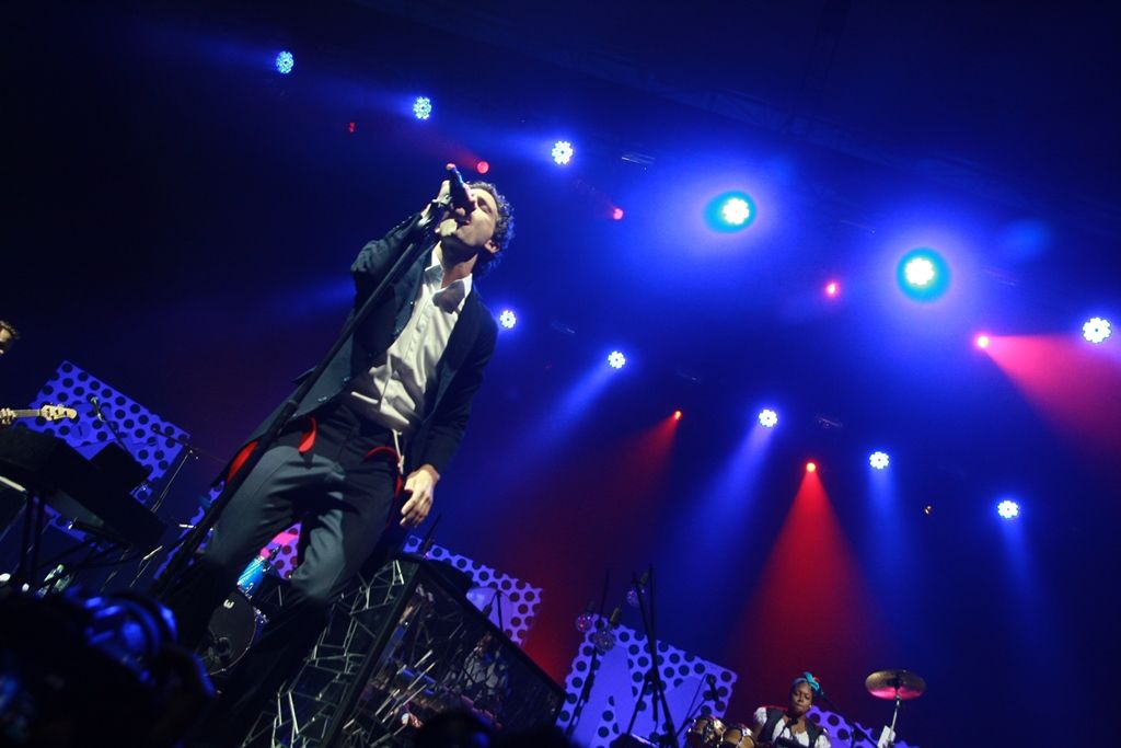 Mika-Live-In-Jakarta-2.jpg