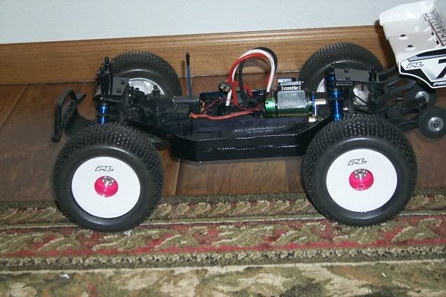 slash 4x4 truggy